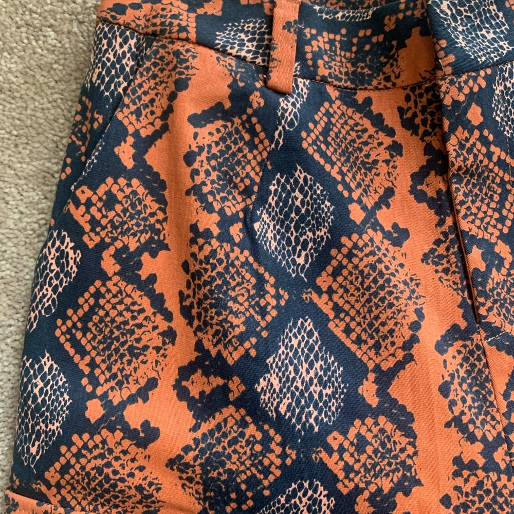 PLT CARGOS - Picture 2 of 5